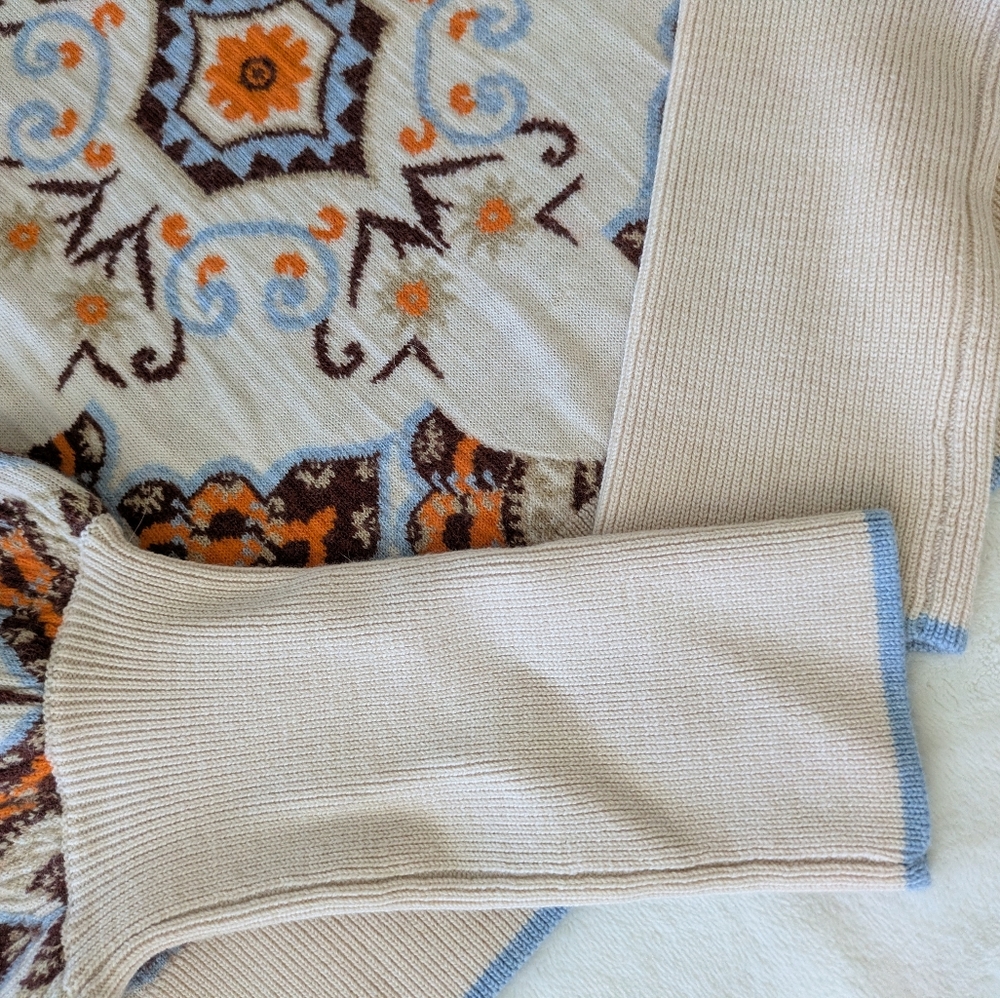 Cara Cara Esme Top in Turtledove Vintage Paisley - Picture 4 of 6